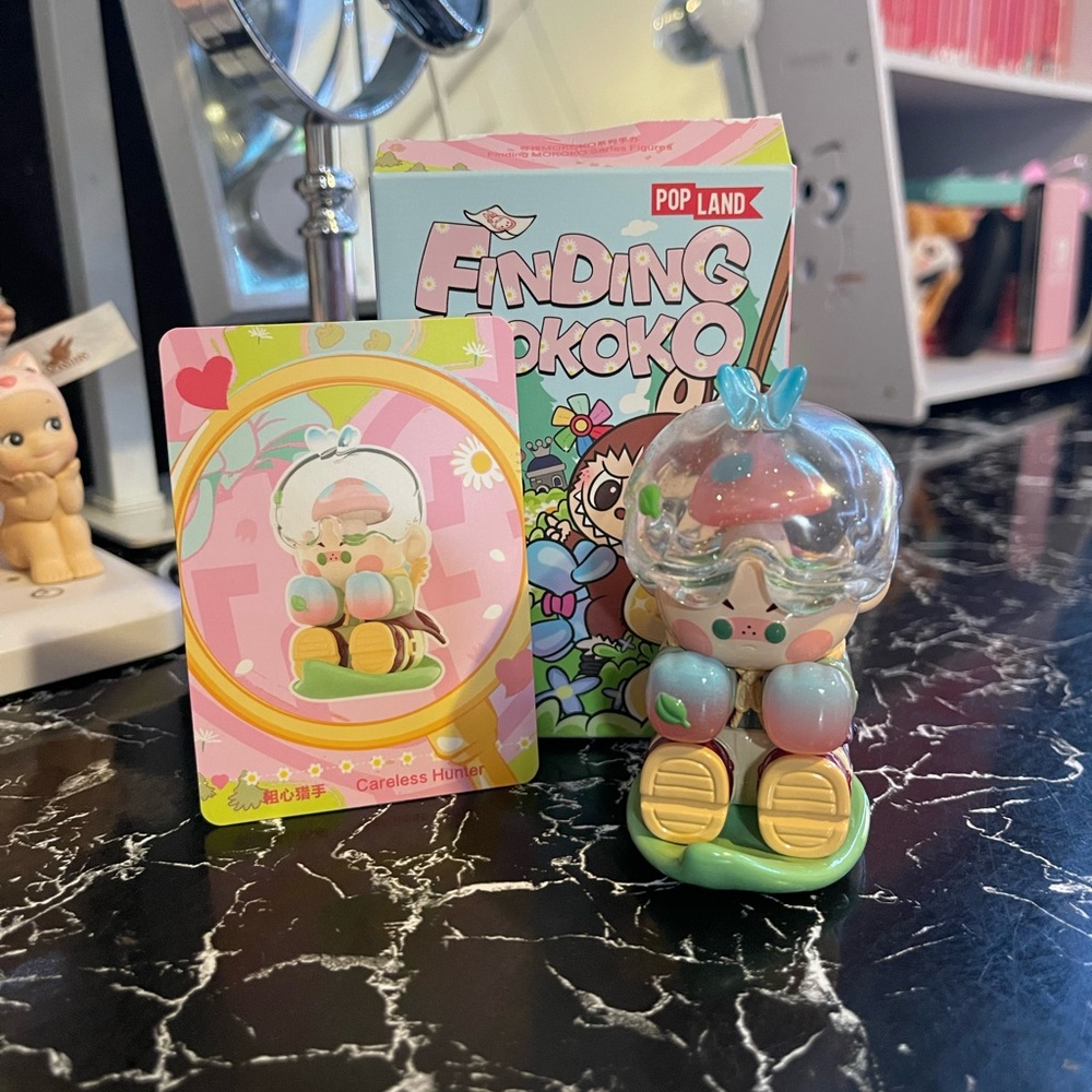 (SOLD) authentic popmart finding mokoko series